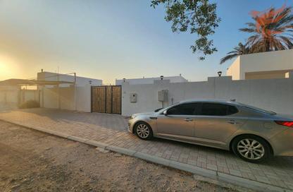 Villa - 3 - 3 for rent in Seih Al Burairat - Ras Al Khaimah Villa - 3 - 3 for rent in Seih Al Burairat - Ras Al Khaimah