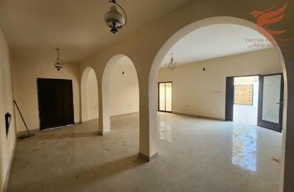 Villa - 3 - 3 for rent in Seih Al Burairat - Ras Al Khaimah