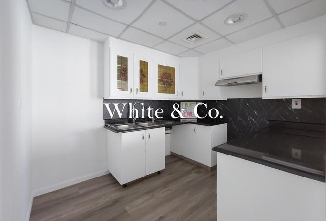 64402970 - Property Image 3