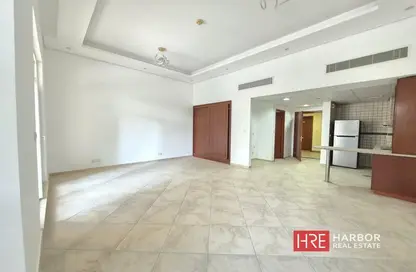 Apartment - Studio - 1 Bathroom for rent in Weston Court 2 - Weston Court - Motor City - Dubai