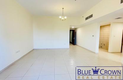 Apartment - 2 - 3 for rent in Sunrise Tower - District 11 - Jumeirah Village Circle - Dubai