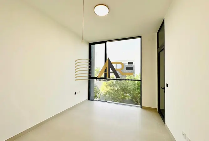 165065573 - Property Image 3