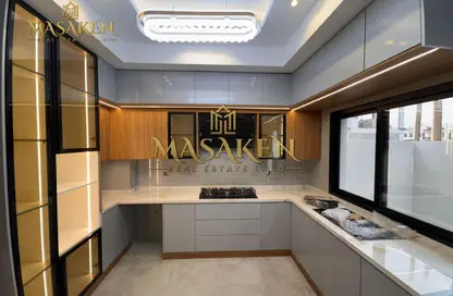 Townhouse - 4 Bedrooms - 6 Bathrooms for sale in Al Yasmeen 1 - Al Yasmeen - Ajman