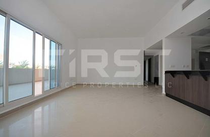 Apartment - 3 Bedrooms - 3 Bathrooms for rent in Tower 27 - Al Reef Downtown - Al Reef - Abu Dhabi