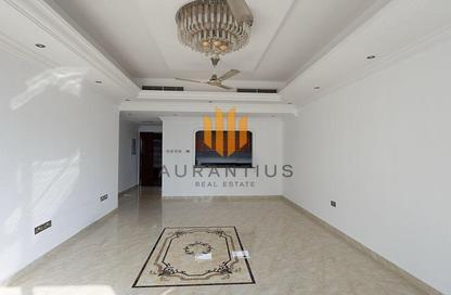 Apartment - 2 Bedrooms - 2 Bathrooms for rent in Marina Park - Dubai Marina - Dubai