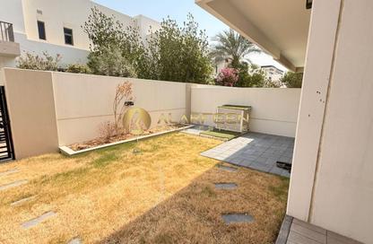 Townhouse - 3 - 4 for rent in Hayat Townhouses - Town Square - Dubai