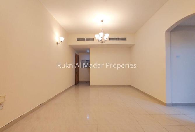 2BHK LAST UNIT BEST VIEW GYMNASTICS POOL FREE PARK photo 3