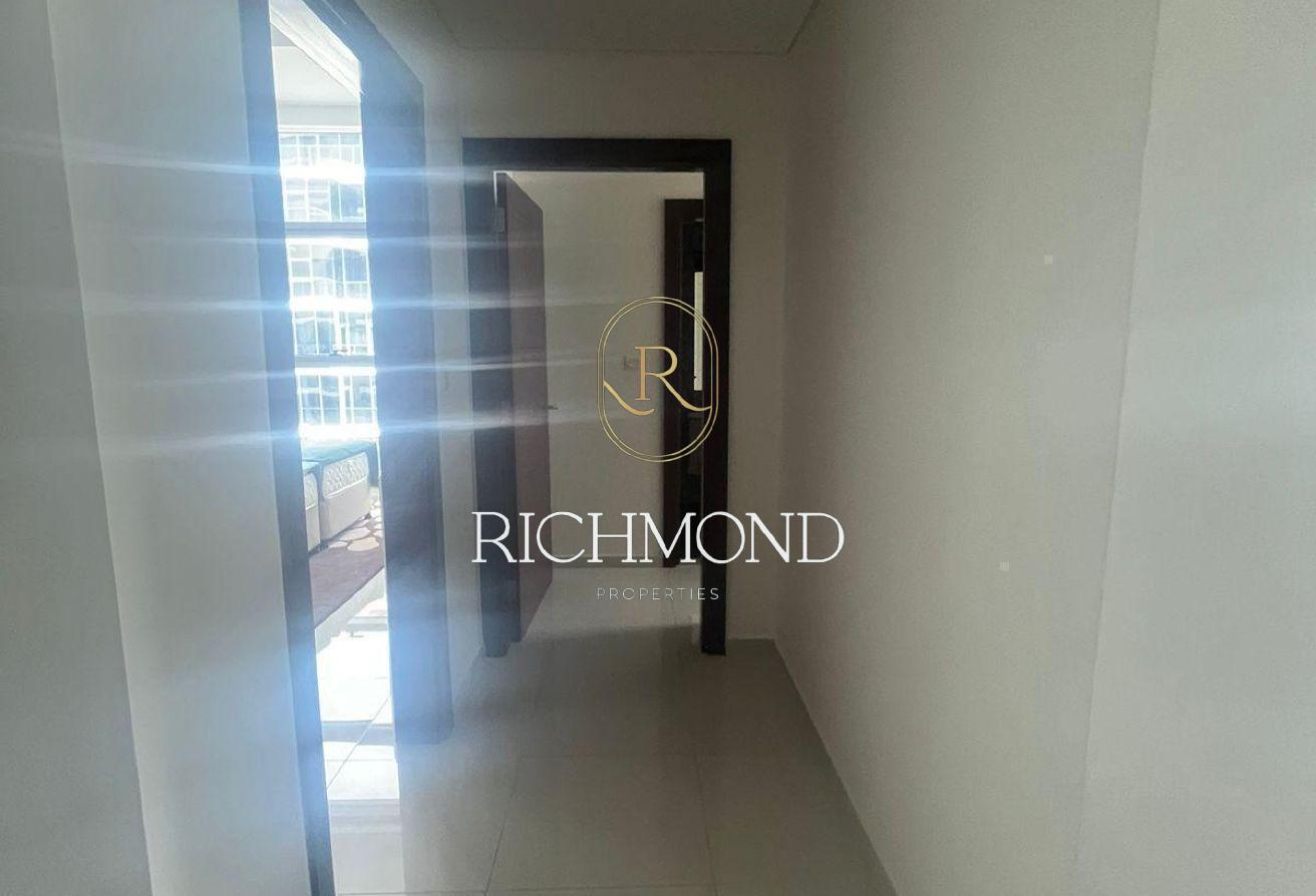 Spacious | High Floor | Golf Course | Furnished photo 9