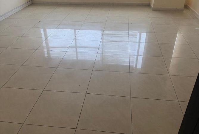 92714455 - Property Image 2