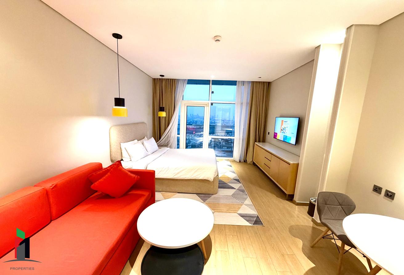 All Inclusive l Immediate Start l Deluxe Unit photo 3