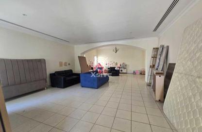 Villa - 4 - 4 for rent in Meadows 6 - Meadows - Dubai