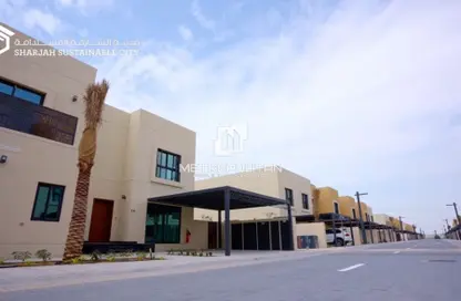 تاون هاوس - 3 غرف نوم - 3 حمامات للبيع في مدينة الشارقة المستدامة - الشارقة