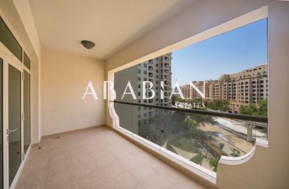 Apartment - 1 Bedroom - 2 Bathrooms for rent in Al Habool - Shoreline Apartments - Palm Jumeirah - Dubai