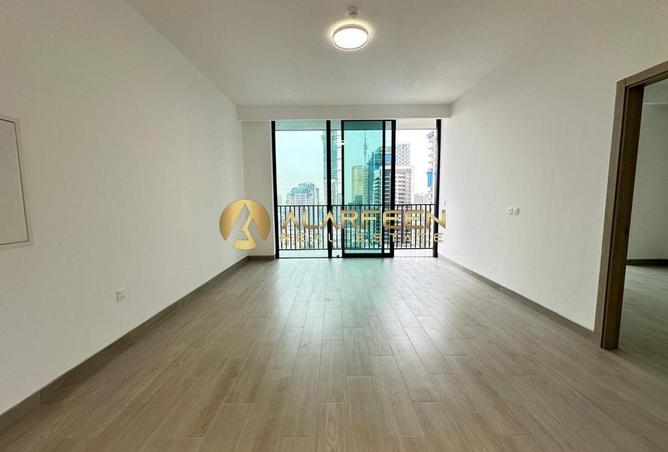 77372777 - Property Image 2