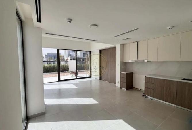 75011113 - Property Image 3