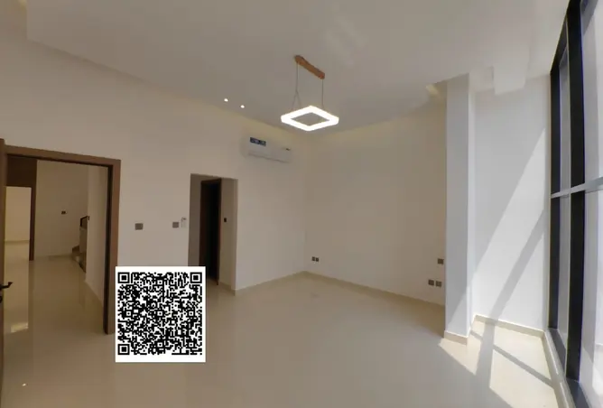 131108122 - Property Image 3