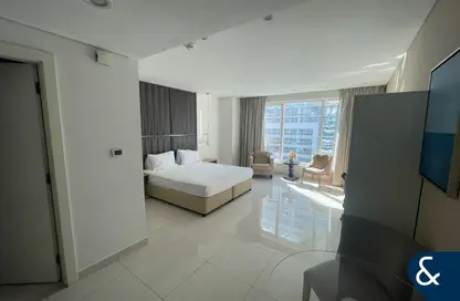 Apartment - Studio - 1 Bathroom for rent in Waters Edge - Business Bay - Dubai