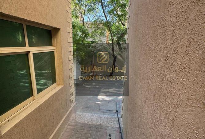 62454869 - Property Image 2