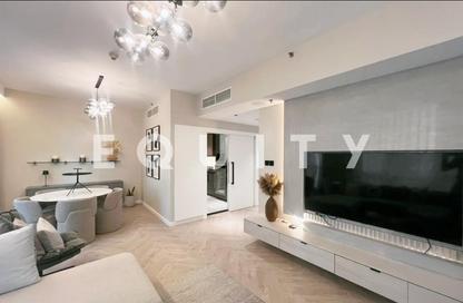 Apartment - 2 Bedrooms - 3 Bathrooms for sale in Standpoint Tower 1 - Standpoint Towers - Downtown Dubai - Dubai