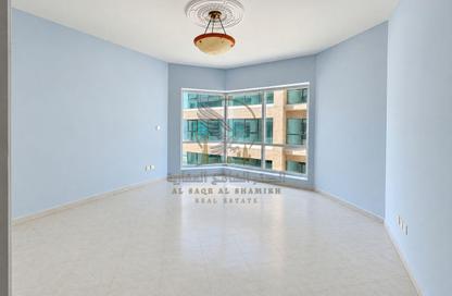 Apartment - 1 - 1 for rent in Al Khan Corniche - Al Khan - Sharjah