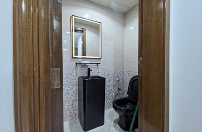 Apartment - 1 Bedroom - 2 Bathrooms for sale in Oasis Tower - Al Rashidiya 1 - Al Rashidiya - Ajman