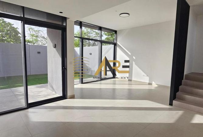 97410567 - Property Image 3
