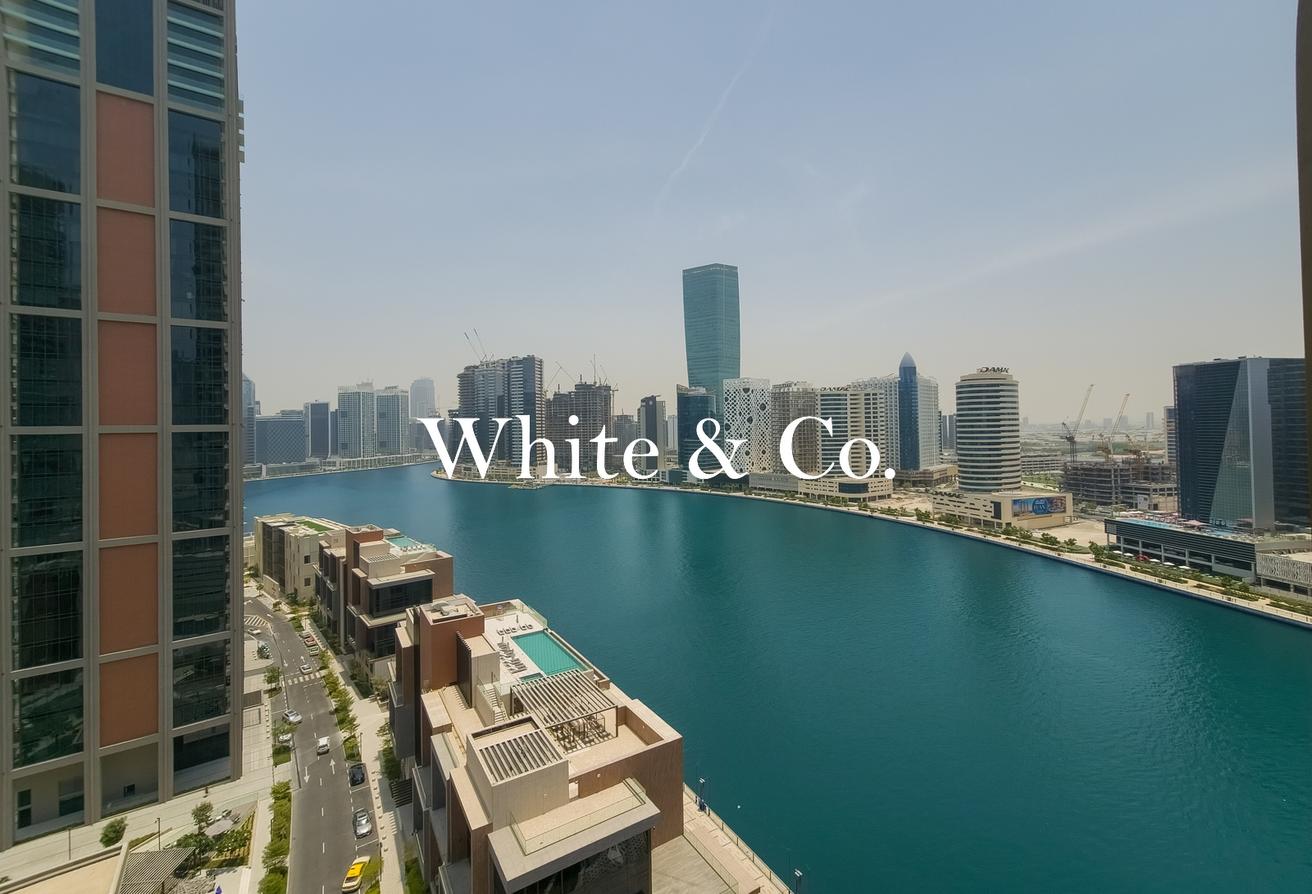 03 SERIES | VACANT + BRANDED | CANAL VIEW photo 10