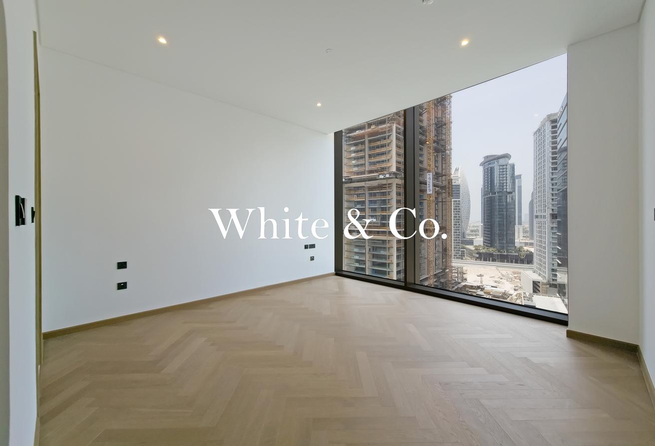 03 SERIES | VACANT + BRANDED | CANAL VIEW photo 17