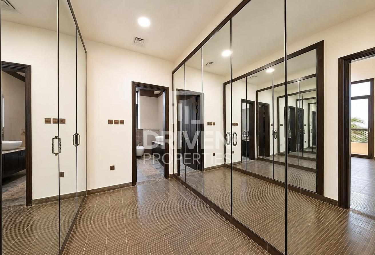 Family Villa | Spacious Layout | Private Garden photo 17