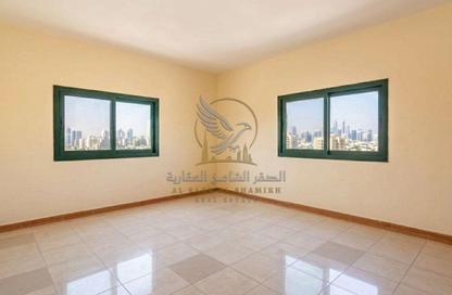 Apartment - 2 Bedrooms - 3 Bathrooms for rent in Al Mujarrah - Al Sharq - Sharjah