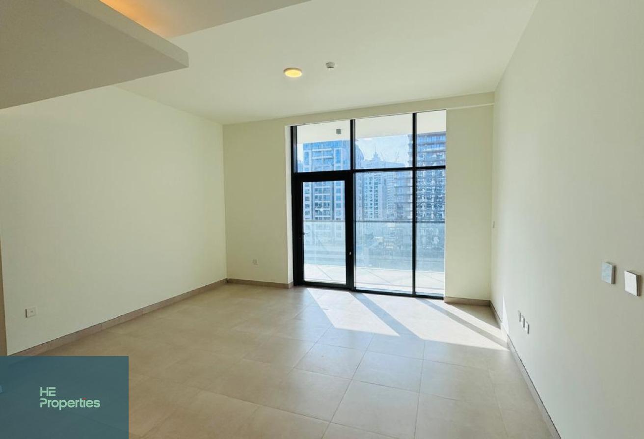 BRAND NEW | READY TO MOVE | POOL VIEW photo 4