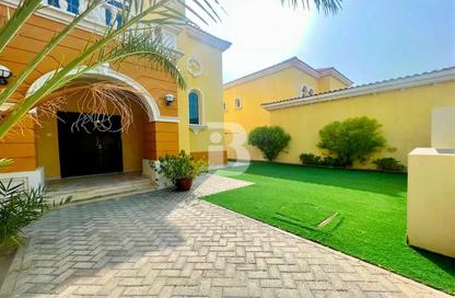 Villa - 3 Bedrooms - 3 Bathrooms for rent in District 7 - Jumeirah Park - Dubai