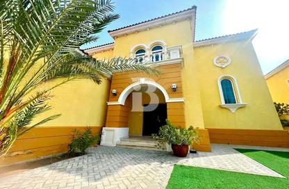 Villa - 3 Bedrooms - 3 Bathrooms for rent in District 7 - Jumeirah Park - Dubai