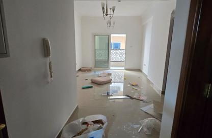 Apartment - 1 Bedroom - 2 Bathrooms for rent in Muweileh Community - Muwaileh Commercial - Sharjah