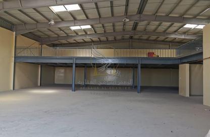 Factory - Studio - 1 Bathroom for rent in Ali Mousa Building - Al Sajaa Industrial - Al Sajaa - Sharjah