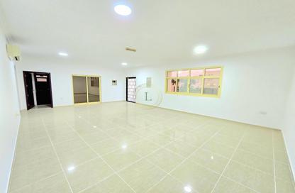 Villa - 5 Bedrooms - 7 Bathrooms for rent in SE45 - Khalifa City - Abu Dhabi
