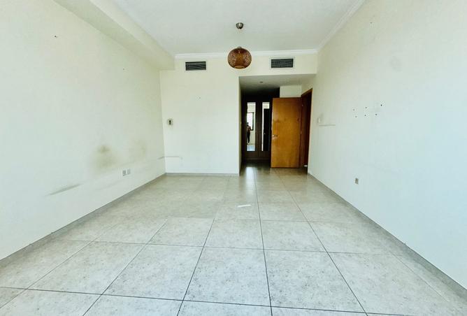 3BR Apartment with maid Room close to Gams Academy