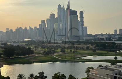 Apartment - 2 - 2 for sale in Golf Tower 1 - Golf Towers - The Views - Dubai Apartment - 2 - 2 for sale in Golf Tower 1 - Golf Towers - The Views - Dubai