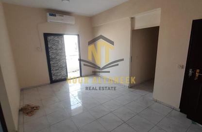 Apartment - 2 Bedrooms - 2 Bathrooms for rent in Rolla Square - Rolla Area - Sharjah