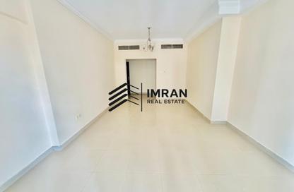 Apartment - 3 Bedrooms - 3 Bathrooms for rent in New Al Taawun Road - Al Taawun - Sharjah