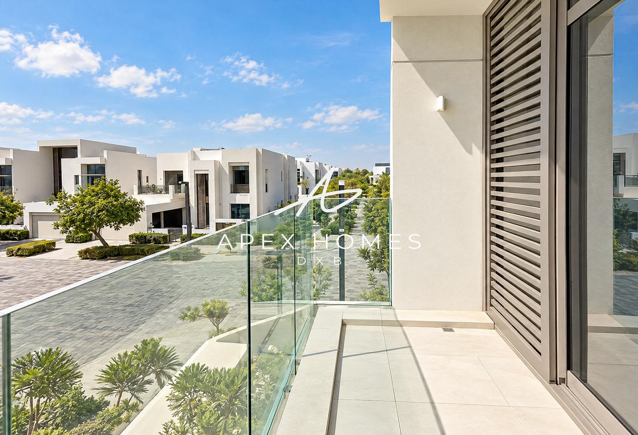 Corner Villa|Burj Khalifa View|Private Pool|Vacant photo 30