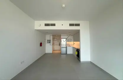 Apartment - Studio - 1 Bathroom for rent in Cubix Residences - District 12 - Jumeirah Village Circle - Dubai