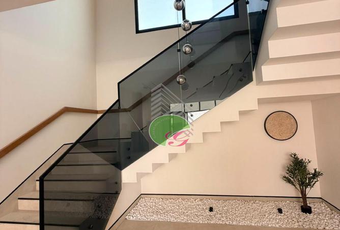 108179443 - Property Image 2