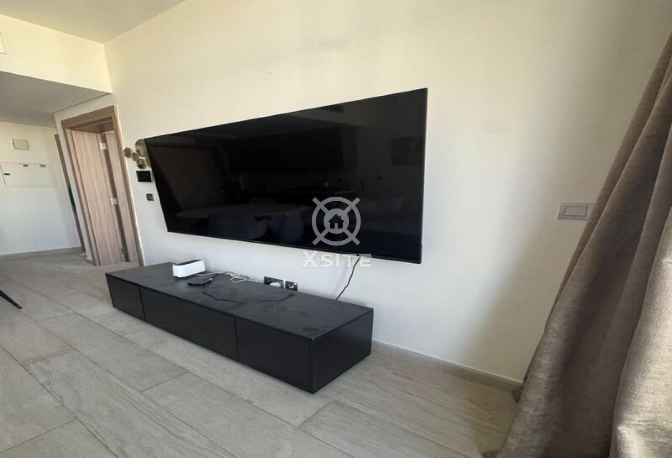 Modern 1 BR | Fully Furnished | High Floor photo 10