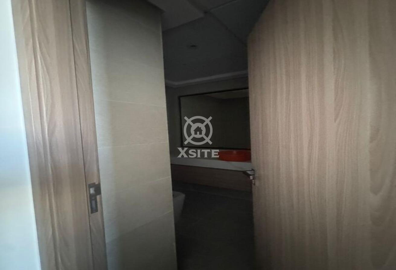Modern 1 BR | Fully Furnished | High Floor photo 13