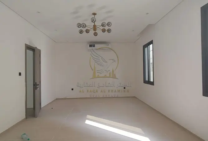 162807619 - Property Image 3