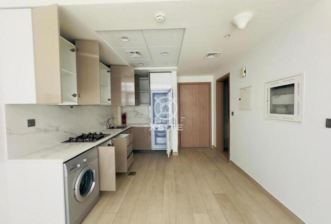98686697 - Property Image 2