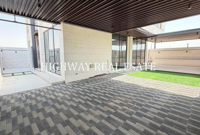140577414 - Property Image 2