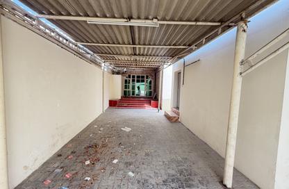 Villa - 3 - 4 for rent in Al Ghafia - Al Riqqa - Sharjah