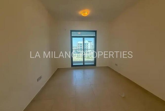 77400226 - Property Image 3